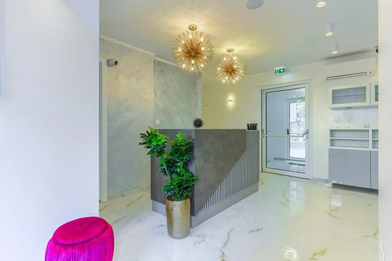 Luxury Bed & Breakfast Rooms Irini, In The Heart Of 斯普利特
