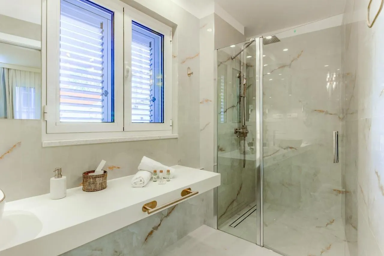Luxury Bed & Breakfast Rooms Irini, In The Heart Of ספליט