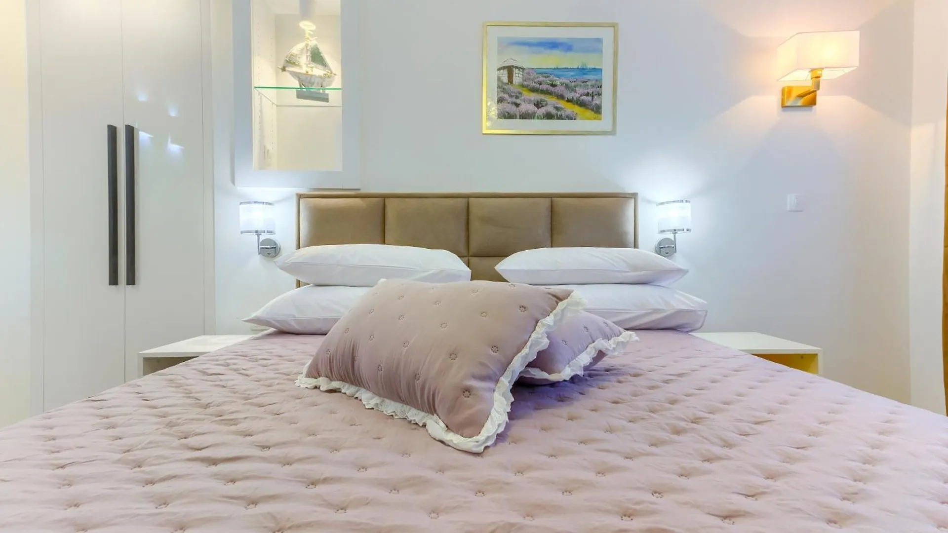Luxury Bed & Breakfast Rooms Irini, In The Heart Of ספליט