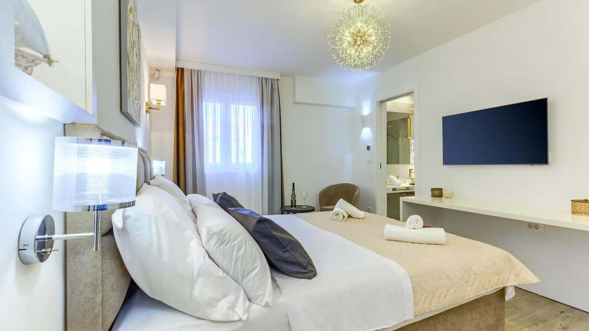 Luxury Bed & Breakfast Rooms Irini, In The Heart Of ספליט קרואטיה